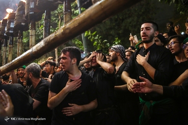 آئین سنتی مشعل گردانی عراقی های مقیم تهران- دولت آباد