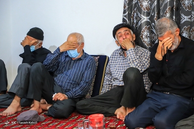 مراسم عزاداری حضرت اباعبدالله الحسین (ع) در روستای جهان نما با ساده ترین امکانات برگزار می شود - گلستان