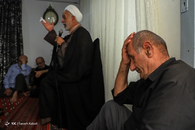 مراسم عزاداری حضرت اباعبدالله الحسین (ع) در روستای جهان نما با ساده ترین امکانات برگزار می شود - گلستان