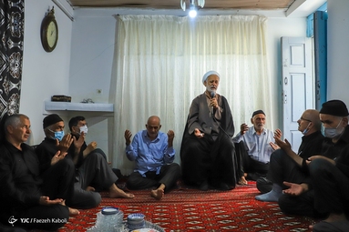 مراسم عزاداری حضرت اباعبدالله الحسین (ع) در روستای جهان نما با ساده ترین امکانات برگزار می شود - گلستان