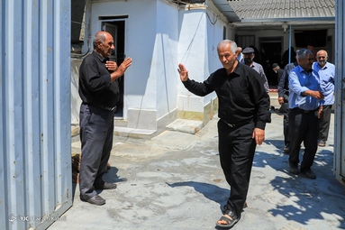 مراسم عزاداری حضرت اباعبدالله الحسین (ع) در روستای جهان نما با ساده ترین امکانات برگزار می شود - گلستان