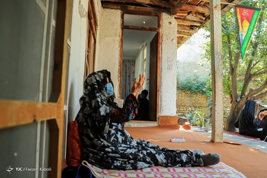 مراسم عزاداری حضرت اباعبدالله الحسین (ع) در روستای جهان نما با ساده ترین امکانات برگزار می شود - گلستان