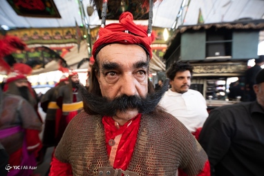 کاروان عظیم نمادین کربلا در خمینی شهر - اصفهان