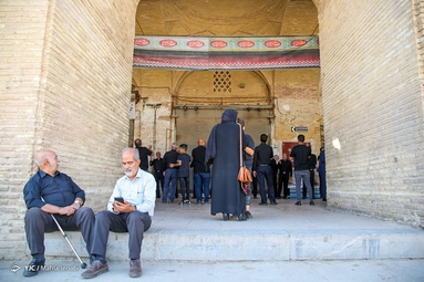مراسم عزاداری ظهر تاسوعای حسینی (ع) -  بازار سنتی کرمان