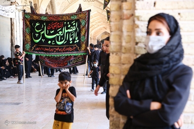 مراسم عزاداری ظهر تاسوعای حسینی (ع) -  بازار سنتی کرمان