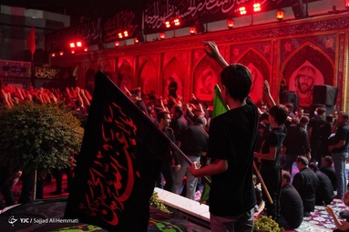 مراسم عزاداری شب عاشورای حسینی (ع)  - امامزاده صالح (ع)