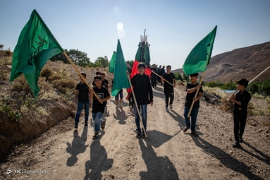مراسم عزاداری ظهر عاشورای حسینی (ع) در روستای اروانه - سمنان