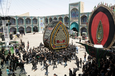 مراسم عزاداری ظهر عاشورای حسینی (ع) - اردکان یزد