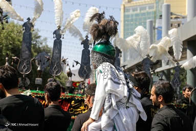 مراسم عزاداری ظهر عاشورای حسینی (ع) - مشهد مقدس