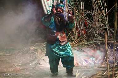 نمایش آیینی شب غریبانه