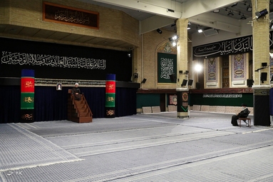مراسم عزاداری شب شهادت امام سجاد (ع) - حسینیه امام خمینی (ره)