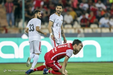 لیگ برتر فوتبال/ پرسپولیس تهران ۰ - فولاد خوزستان ۰