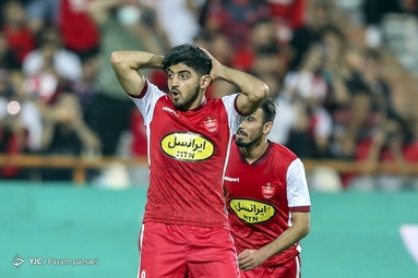 لیگ برتر فوتبال/ پرسپولیس تهران ۰ - فولاد خوزستان ۰