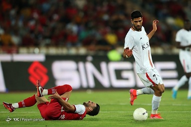 لیگ برتر فوتبال/ پرسپولیس تهران ۰ - فولاد خوزستان ۰