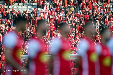 لیگ برتر فوتبال/ پرسپولیس تهران ۲ - صنعت نفت آبادان ۰