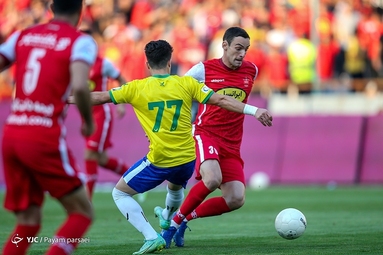 لیگ برتر فوتبال/ پرسپولیس تهران ۲ - صنعت نفت آبادان ۰