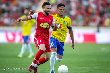 لیگ برتر فوتبال/ پرسپولیس تهران ۲ - صنعت نفت آبادان ۰