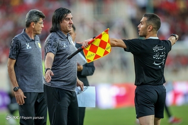 لیگ برتر فوتبال/ پرسپولیس تهران ۲ - صنعت نفت آبادان ۰