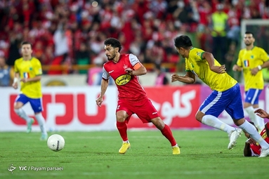 لیگ برتر فوتبال/ پرسپولیس تهران ۲ - صنعت نفت آبادان ۰