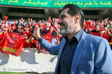 لیگ برتر فوتبال/ پرسپولیس تهران ۲ - صنعت نفت آبادان ۰