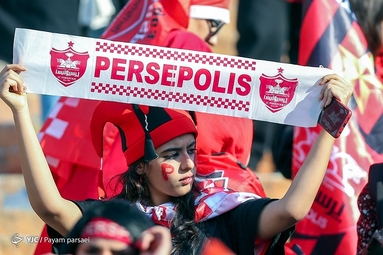 لیگ برتر فوتبال/ پرسپولیس تهران ۲ - صنعت نفت آبادان ۰