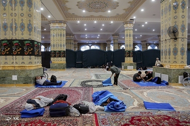 میزبانی از زائران اربعین در قرارگاه مردمی اربعین قم