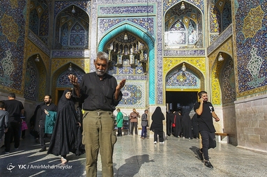 عزاداری سالروز شهادت امام رضا (ع) در حرم مطهر رضوی