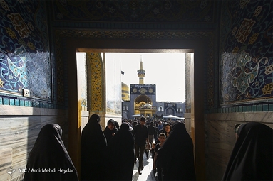 عزاداری سالروز شهادت امام رضا (ع) در حرم مطهر رضوی