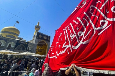 عزاداری سالروز شهادت امام رضا (ع) در حرم مطهر رضوی