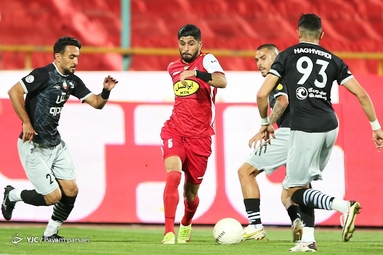 لیگ برتر فوتبال/ پرسپولیس تهران ۰ - تراکتور سازی تبریز ۱