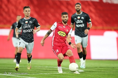 لیگ برتر فوتبال/ پرسپولیس تهران ۰ - تراکتور سازی تبریز ۱