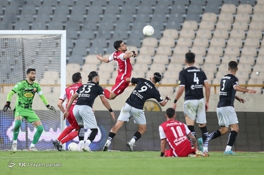 لیگ برتر فوتبال/ پرسپولیس تهران ۰ - تراکتور سازی تبریز ۱