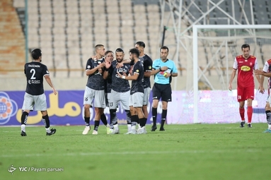 لیگ برتر فوتبال/ پرسپولیس تهران ۰ - تراکتور سازی تبریز ۱