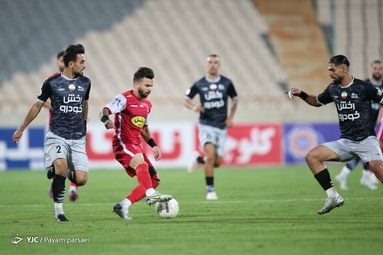 لیگ برتر فوتبال/ پرسپولیس تهران ۰ - تراکتور سازی تبریز ۱