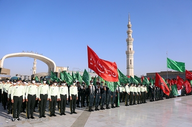 صبحگاه مشترک نیرو‌های نظامی در مسجد مقدس جمکران