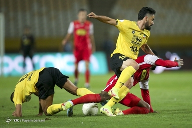 لیگ برتر فوتبال/ سپاهان اصفهان ۰ - پرسپولیس تهران ۰