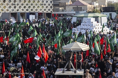 آیین بزرگداشت شهید همدانی در میدان امام حسین (ع)