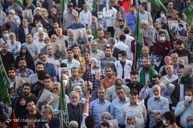 آیین بزرگداشت شهید همدانی در میدان امام حسین (ع)