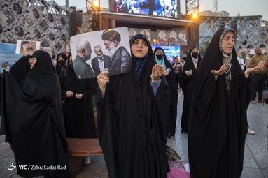 آیین بزرگداشت شهید همدانی در میدان امام حسین (ع)