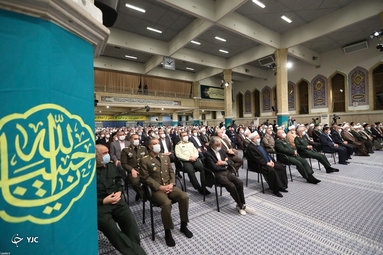 دیدار مسئولان نظام و میهمانان کنفرانس وحدت اسلامى با رهبر انقلاب