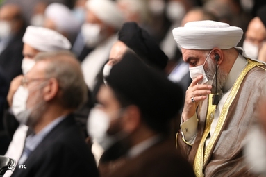 دیدار مسئولان نظام و میهمانان کنفرانس وحدت اسلامى با رهبر انقلاب