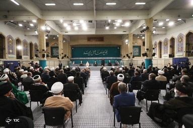 دیدار مسئولان نظام و میهمانان کنفرانس وحدت اسلامى با رهبر انقلاب