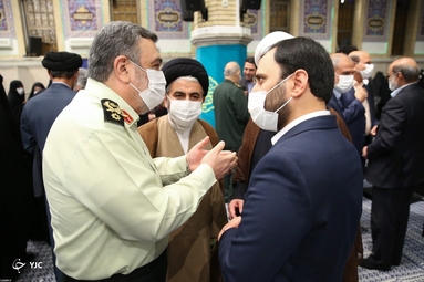 دیدار مسئولان نظام و میهمانان کنفرانس وحدت اسلامى با رهبر انقلاب