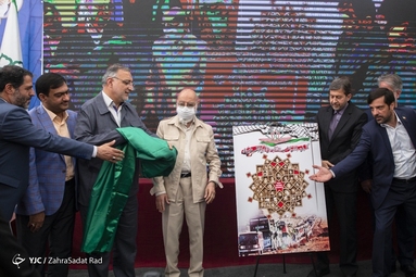 آیین بهره برداری از ۲۶۳ دستگاه اتوبوس و مینی‌بوس و دو هزار تاکسی در پایتخت