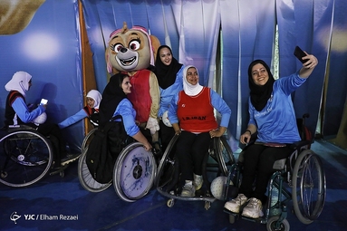مراسم روز ملی پارالمپیک در آزادی