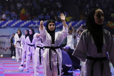مراسم روز ملی پارالمپیک در آزادی