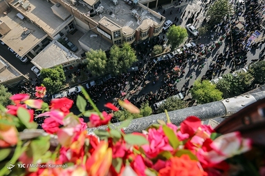 گلباران حرم حضرت حضرت معصومه (س)