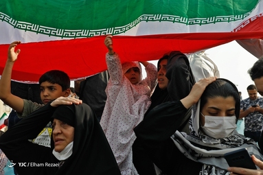 راهپیمایی مردم تهران در محکومیت جنایت تروریستی حرم شاهچراغ (ع)