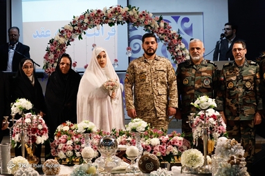 جشن ازدواج ۲۵۴ سرباز وظیفه