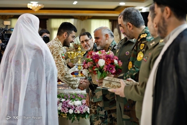 جشن ازدواج ۲۵۴ سرباز وظیفه